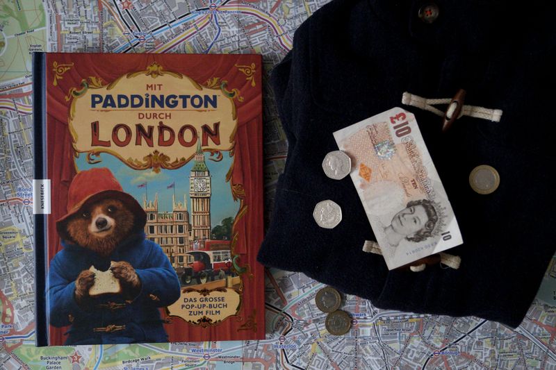 Mit Paddington durch London © Knesebeck Verlag, Illustrationen: Joanna Bill &amp; Olga Baumert